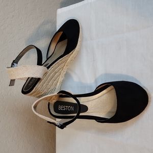 Beston Black Ankle Strap Heels